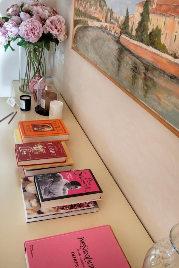 Il Garofano Rosa Apartment เวโรนา ภายนอก รูปภาพ