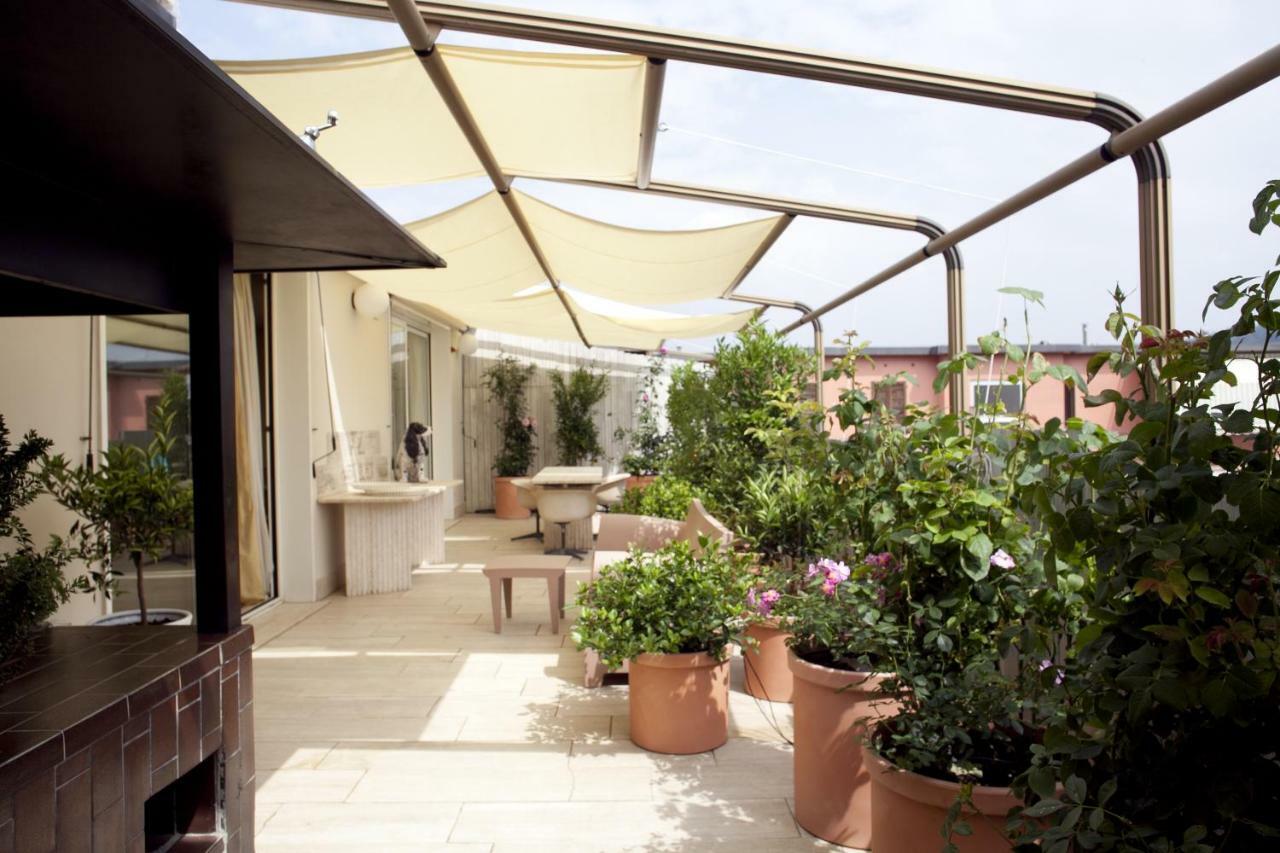 Il Garofano Rosa Apartment เวโรนา ภายนอก รูปภาพ