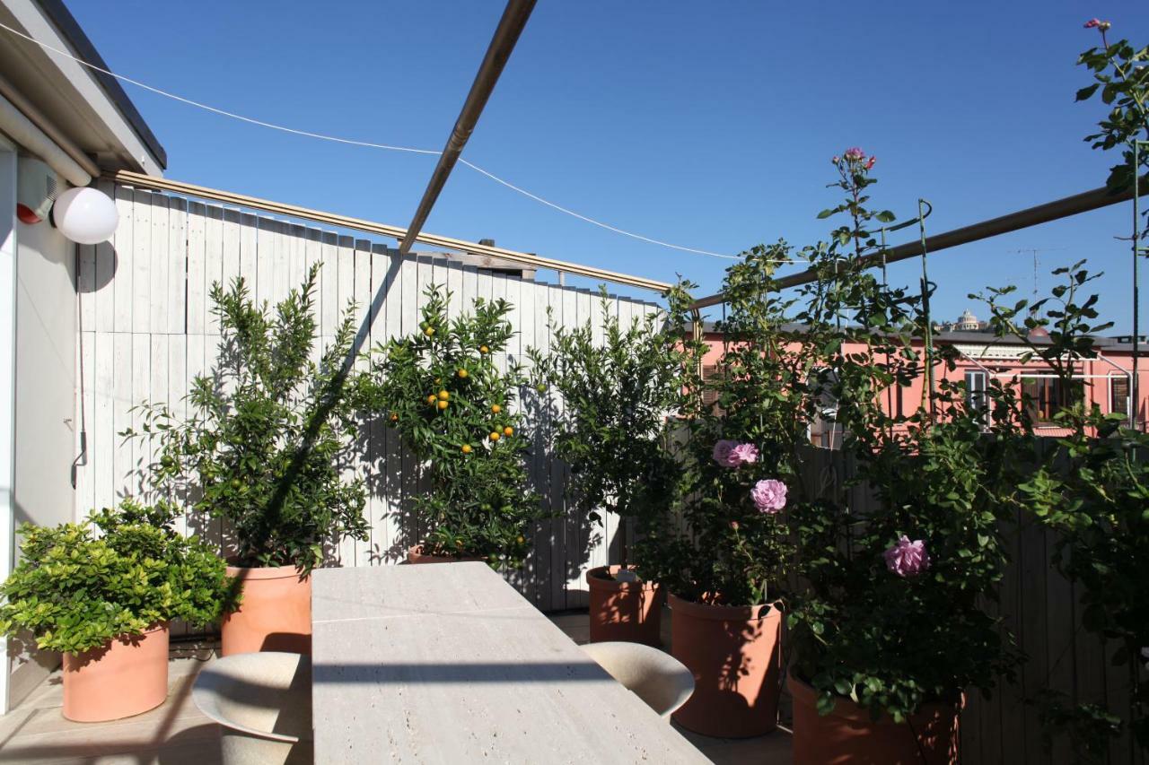 Il Garofano Rosa Apartment เวโรนา ภายนอก รูปภาพ