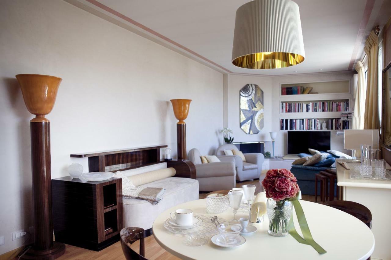 Il Garofano Rosa Apartment เวโรนา ภายนอก รูปภาพ